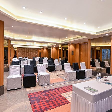Hotel Maharaja Regency Satara Zewnętrze zdjęcie