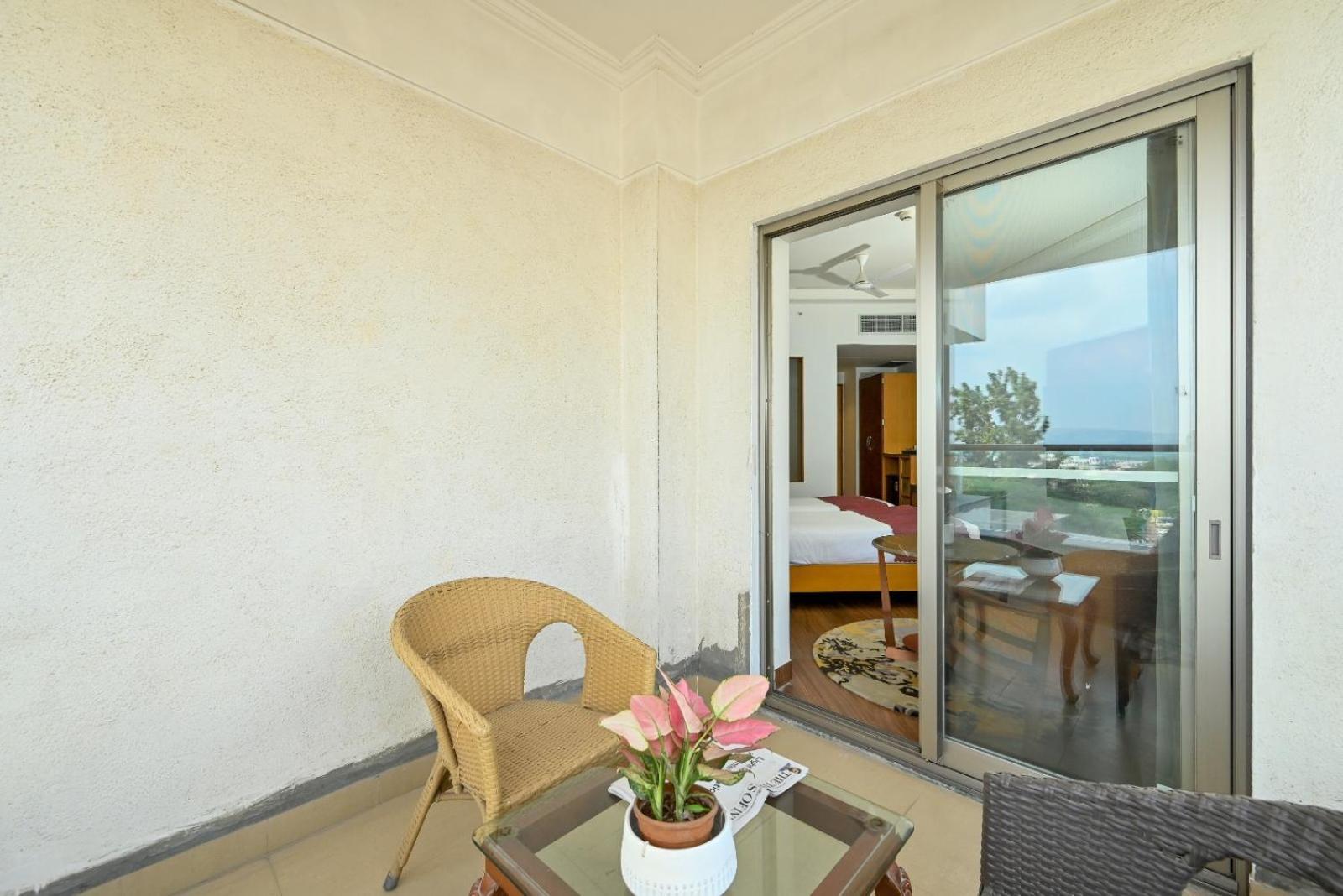 Hotel Maharaja Regency Satara Zewnętrze zdjęcie