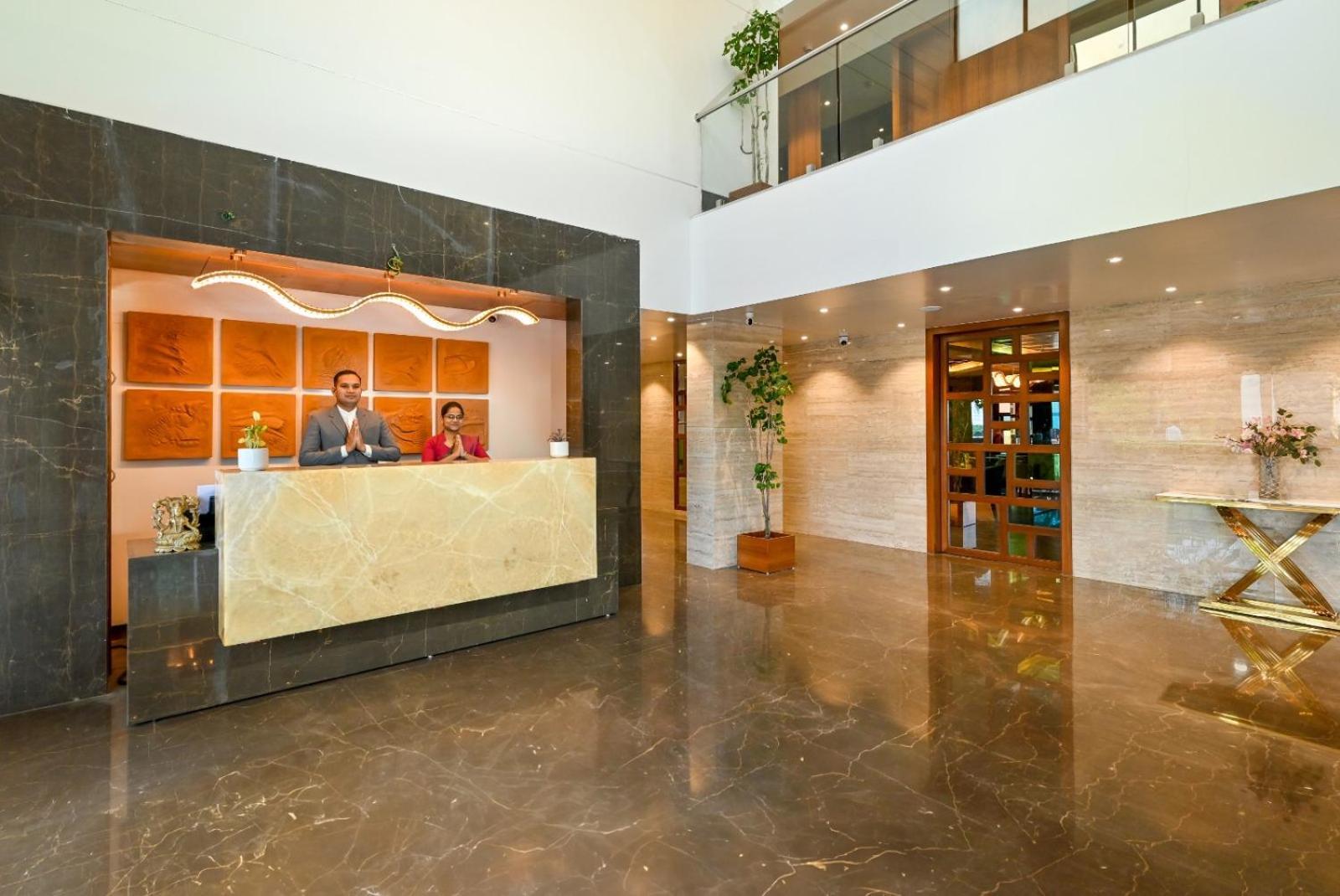 Hotel Maharaja Regency Satara Zewnętrze zdjęcie
